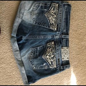 Shorts size31